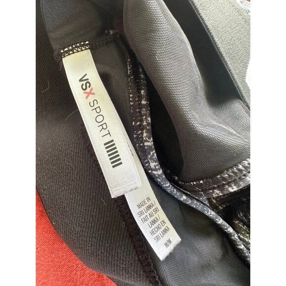 Victoria's Secret VSX The Player Signature Logo Digital Racerback Sports Bra M - Picture 5 of 6